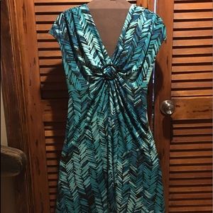 Green printed cocktail dress